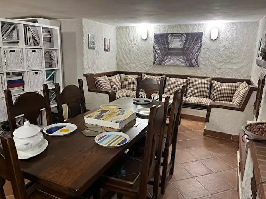 Immagine 19 di Casa bifamiliare in vendita  a Camaiore