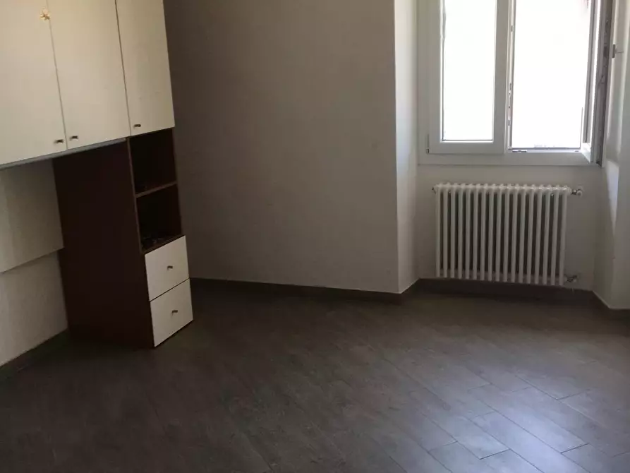 Immagine 2 di Appartamento in vendita  a Scandicci