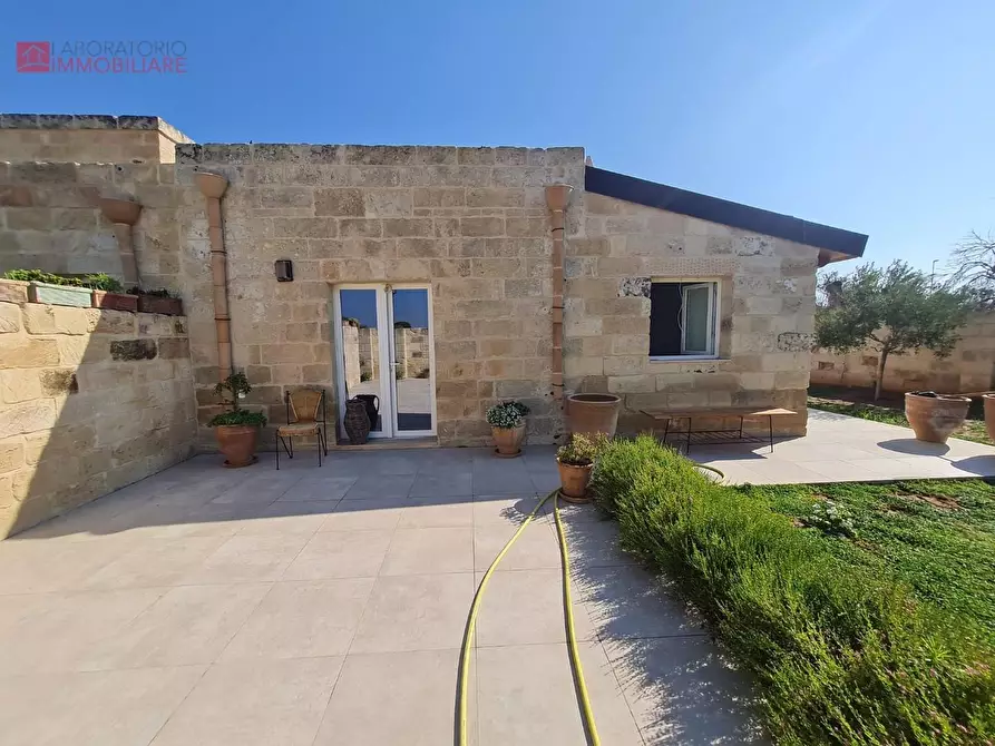 Immagine 5 di Villa in vendita  a Cavallino