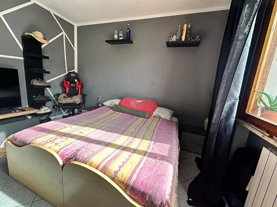 Immagine 5 di Appartamento in vendita  a Cecina