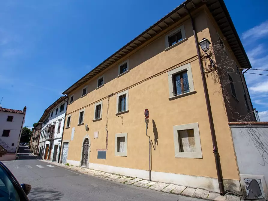 Immagine 7 di Villa in vendita  a Casciana Terme Lari