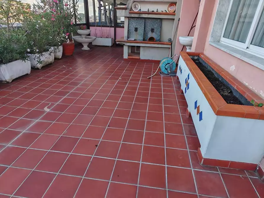 Immagine 2 di Mansarda in vendita  a Carrara