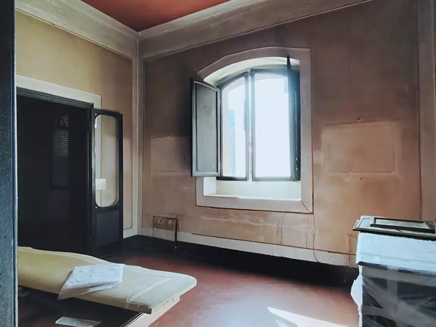 Immagine 3 di Appartamento in vendita  a Carrara