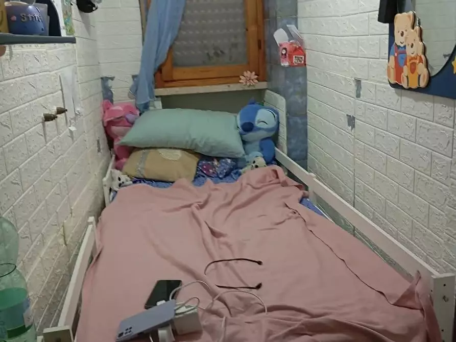 Immagine 7 di Appartamento in vendita  a Viareggio