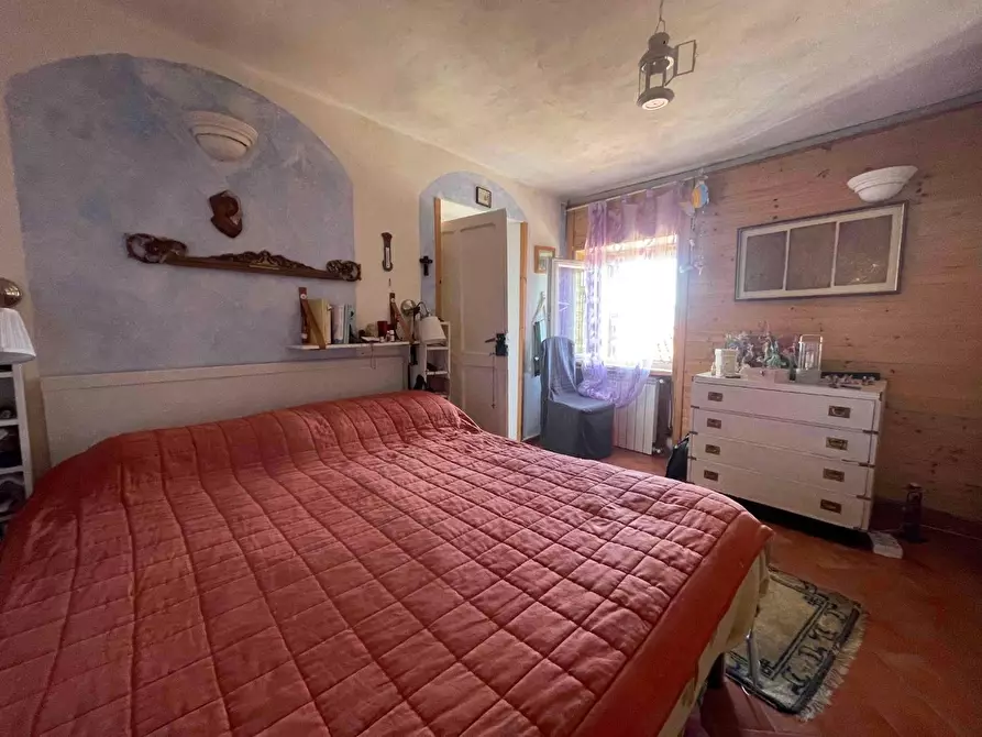 Immagine 15 di Casa semindipendente in vendita  a Fosdinovo