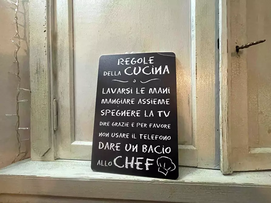 Immagine 11 di Casa semindipendente in vendita  a Fosdinovo