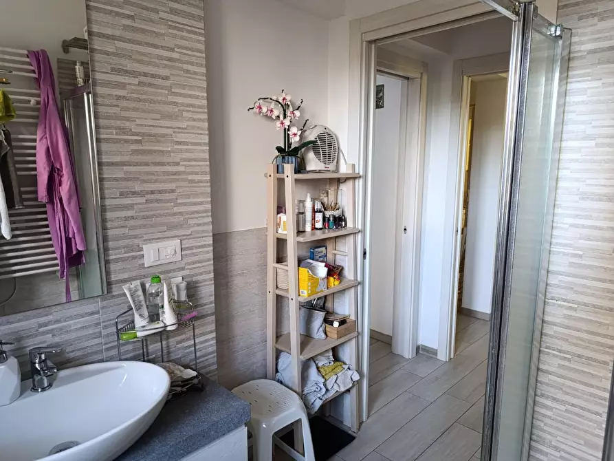 Immagine 12 di Appartamento in vendita  a San Giuliano Terme