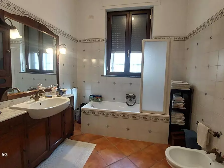 Immagine 37 di Terratetto in vendita  a Livorno