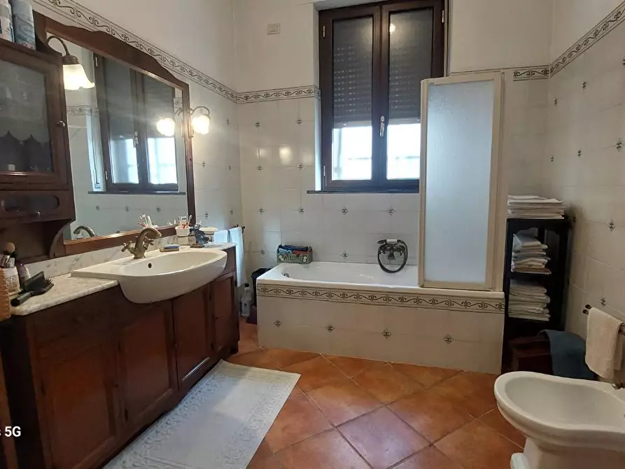 Immagine 38 di Terratetto in vendita  a Livorno