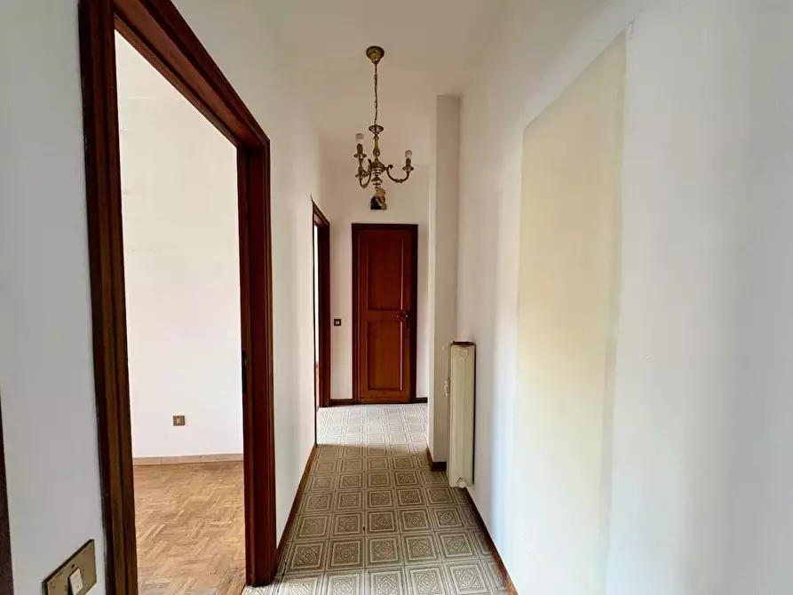 Immagine 9 di Appartamento in vendita  a Pisa