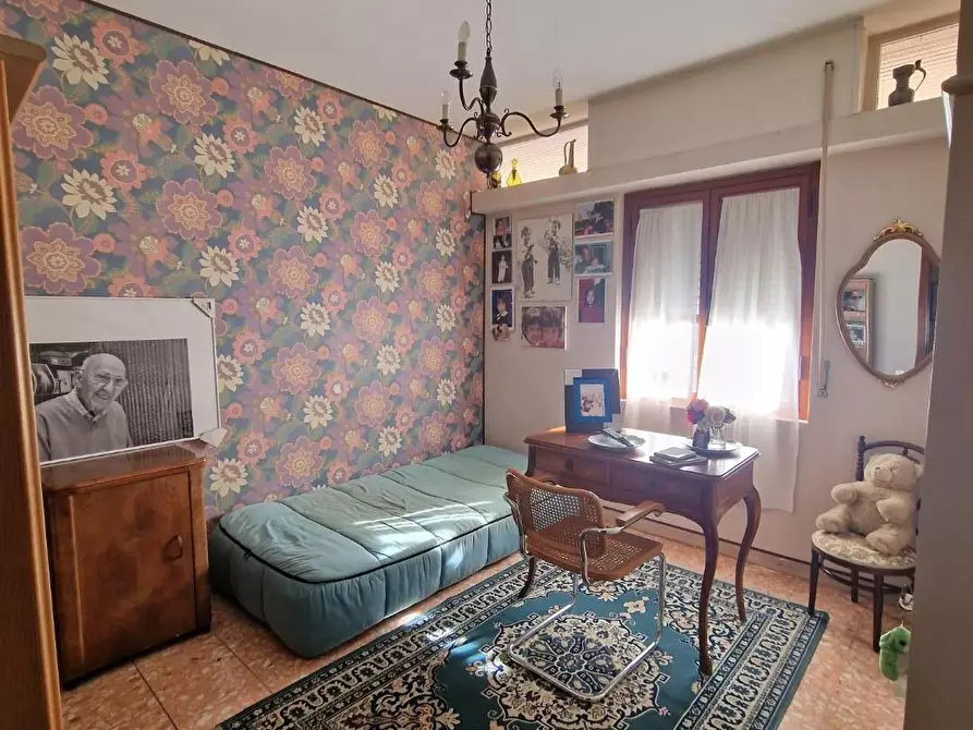 Immagine 23 di Appartamento in vendita  a Carrara