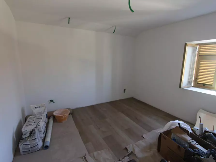 Immagine 6 di Casa indipendente in vendita  a La Spezia