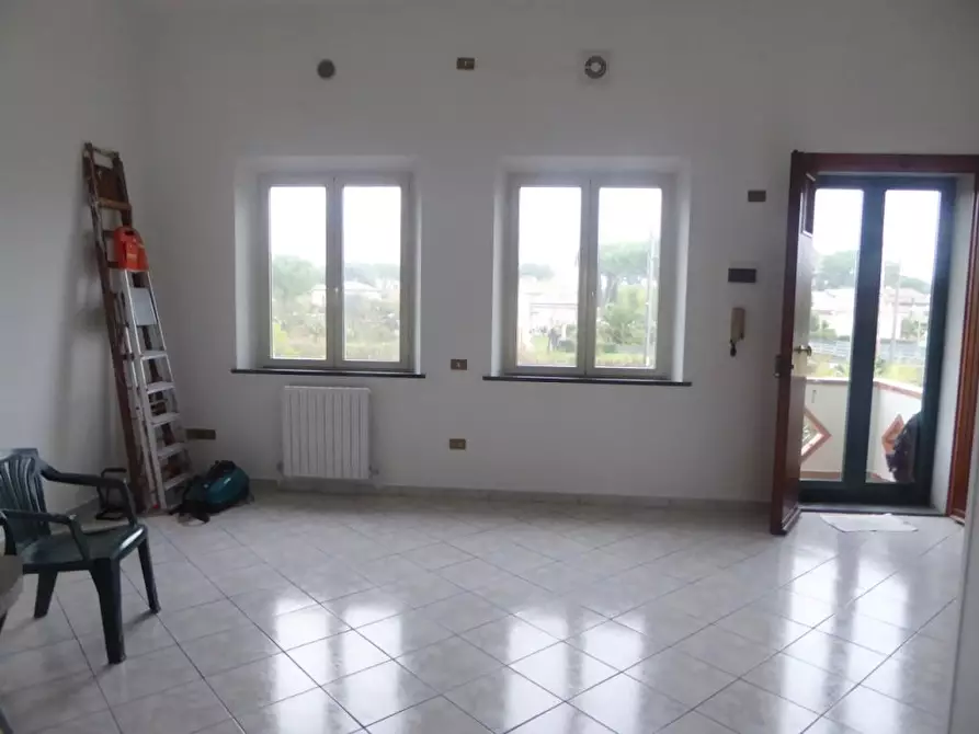 Immagine 1 di Appartamento in affitto  a Cascina