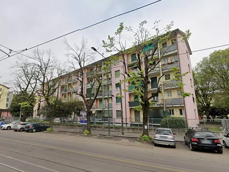 Immagine 1 di Appartamento in vendita  a Milano