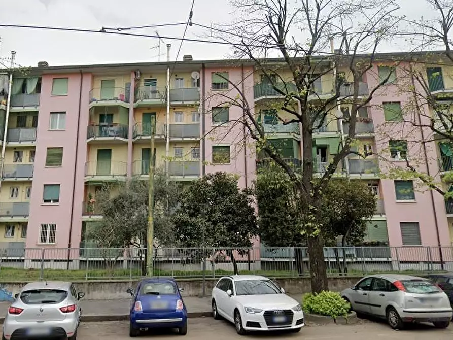 Immagine 2 di Appartamento in vendita  a Milano