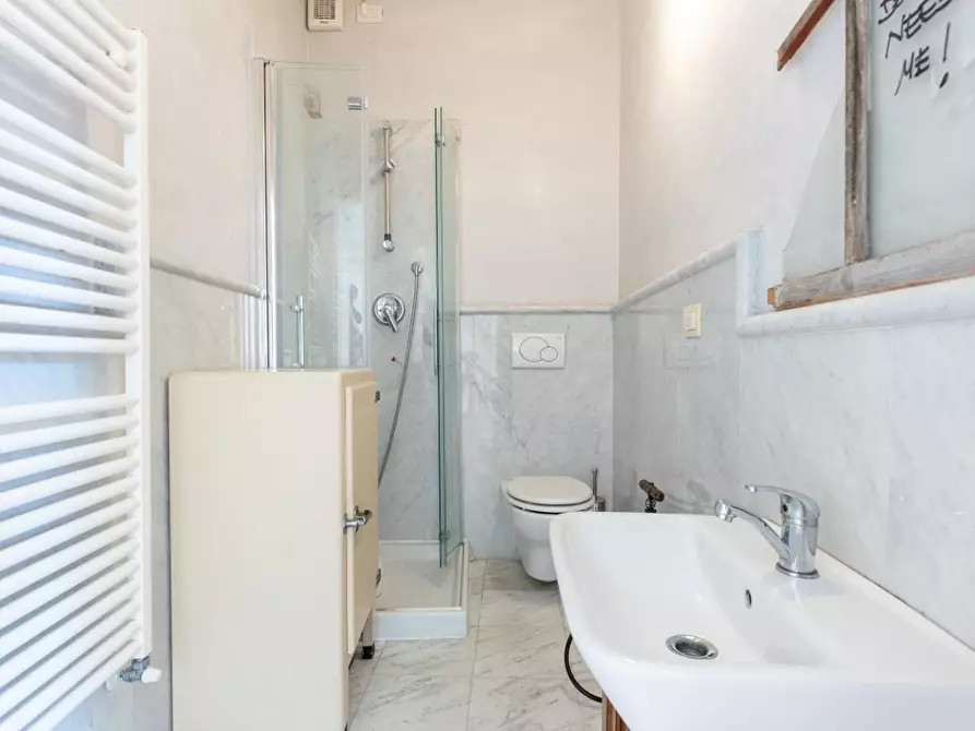 Immagine 10 di Mansarda in vendita  a Pisa