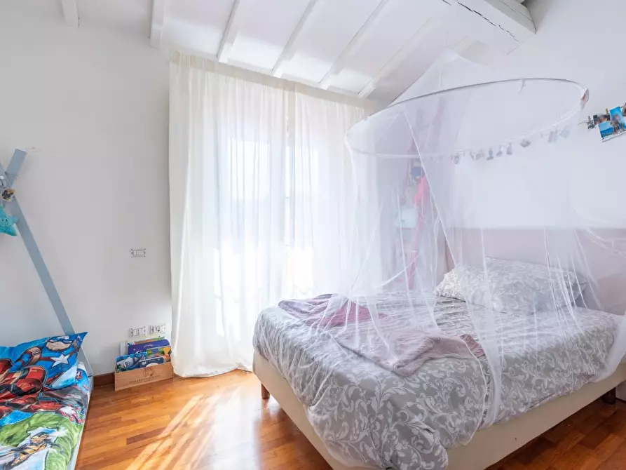 Immagine 5 di Mansarda in vendita  a Pisa