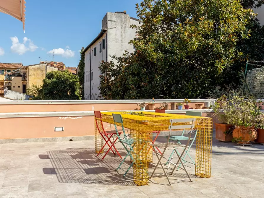 Immagine 12 di Mansarda in vendita  a Pisa