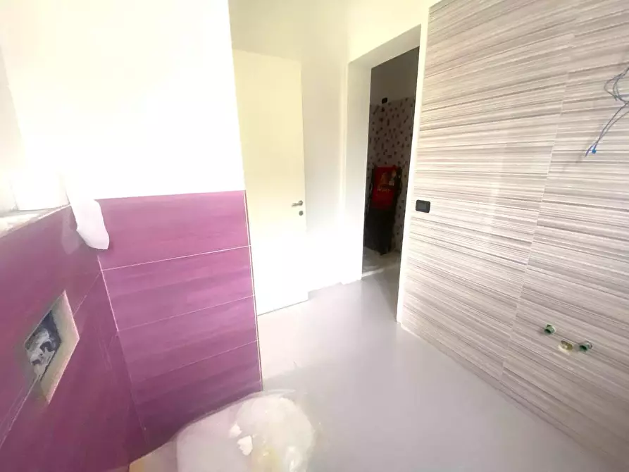 Immagine 23 di Villa in vendita  a Capannori