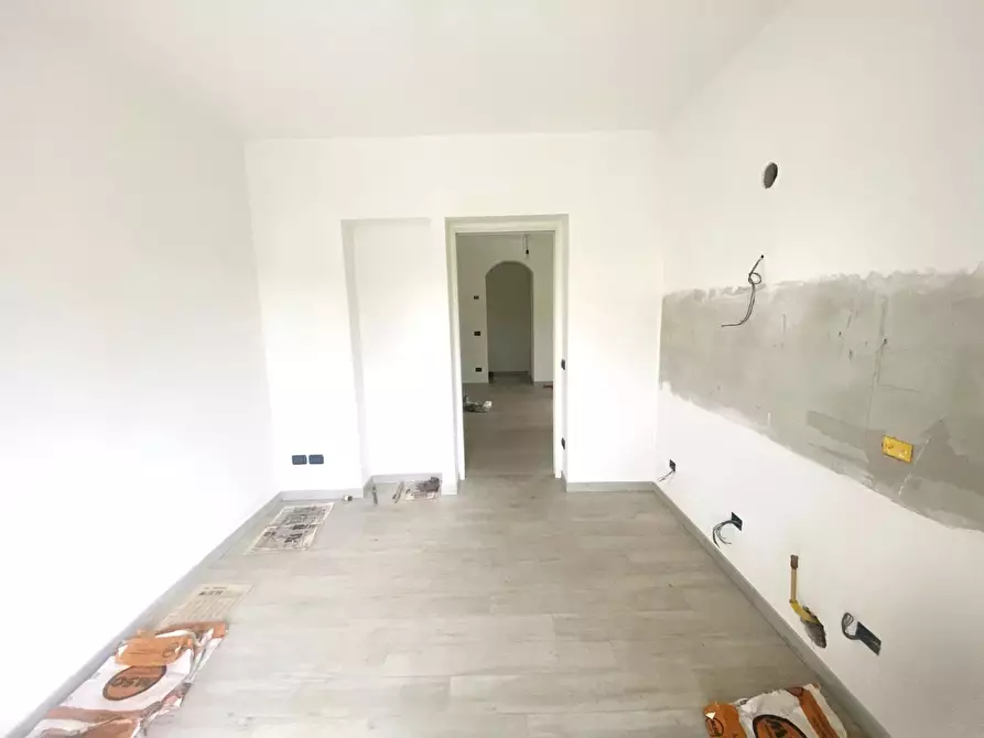 Immagine 13 di Villa in vendita  a Capannori