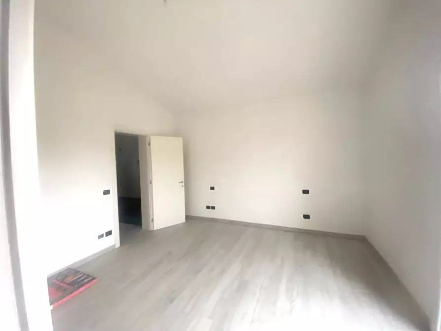 Immagine 17 di Villa in vendita  a Capannori