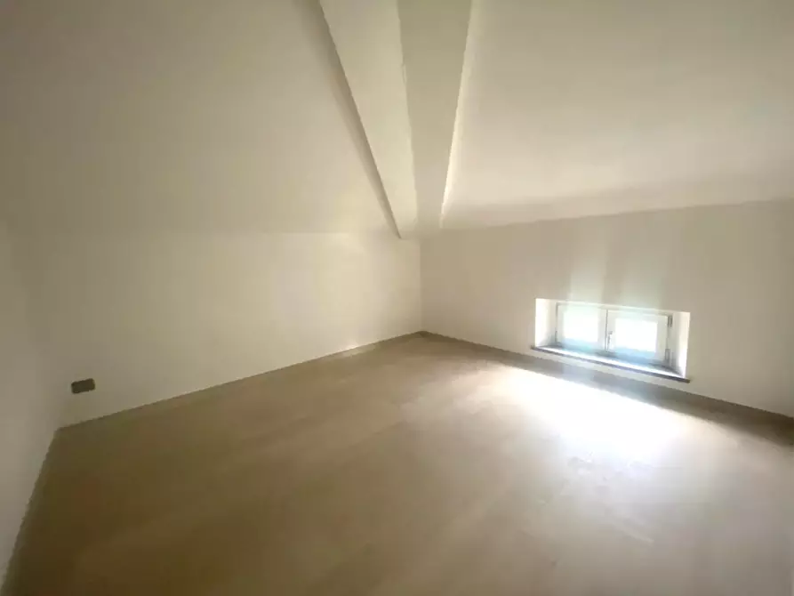 Immagine 31 di Villa in vendita  a Capannori