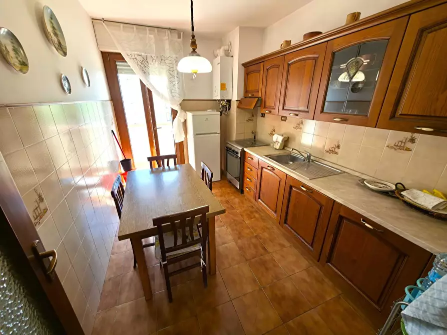 Immagine 12 di Appartamento in vendita  a Massa