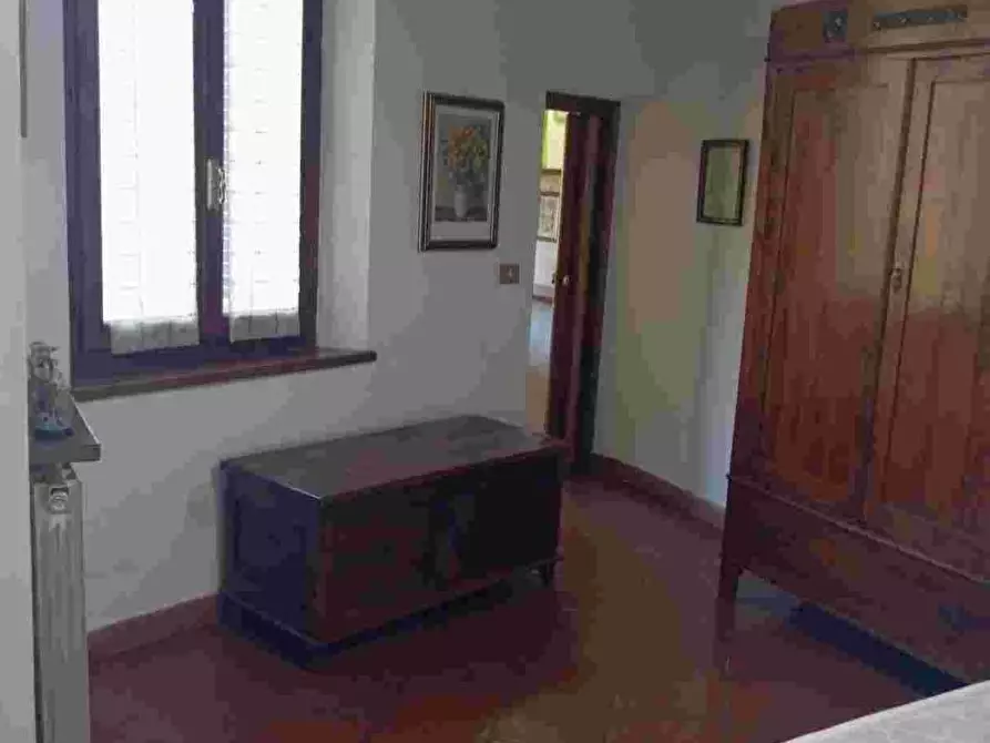 Immagine 4 di Appartamento in affitto  a San Gimignano