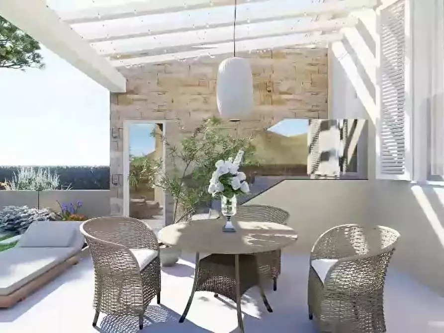 Immagine 10 di Casa bifamiliare in vendita  a Capannori