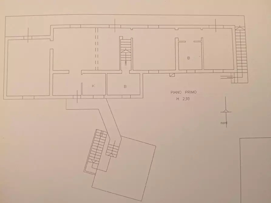 Immagine 1 di Casa semindipendente in vendita  a Carrara