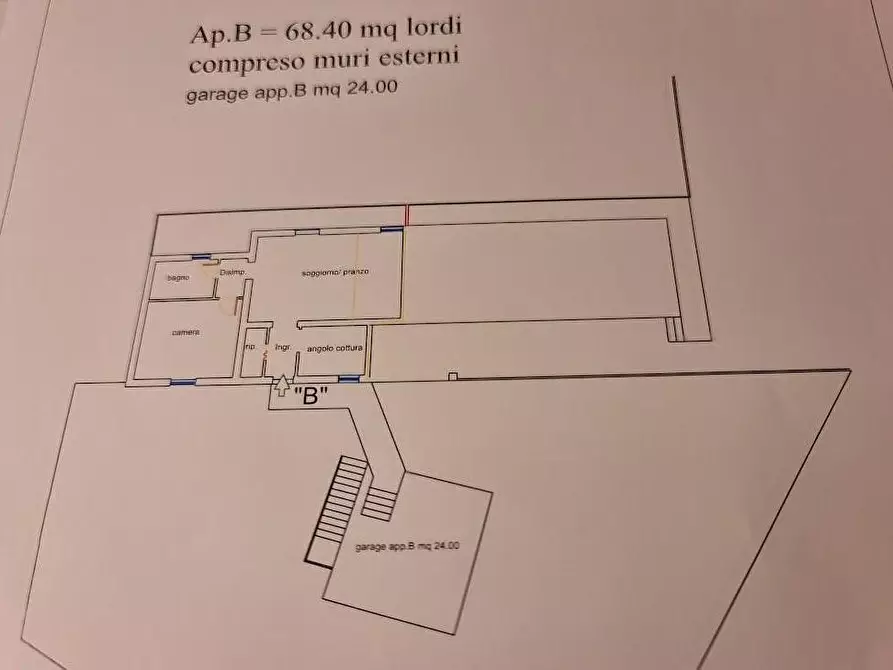 Immagine 4 di Casa semindipendente in vendita  a Carrara