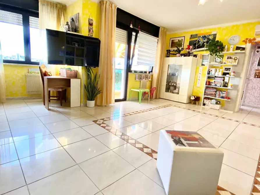 Immagine 23 di Appartamento in vendita  a Latina