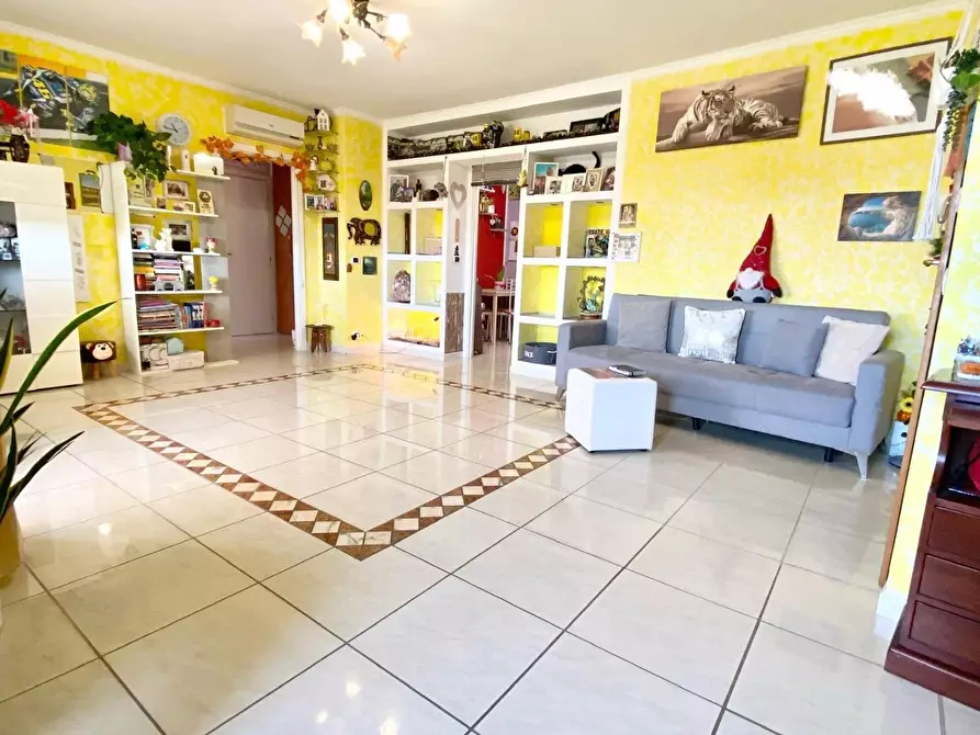 Immagine 5 di Appartamento in vendita  a Latina