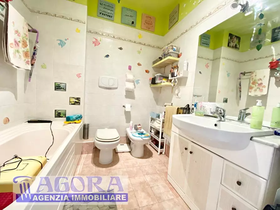 Immagine 22 di Appartamento in vendita  a Latina