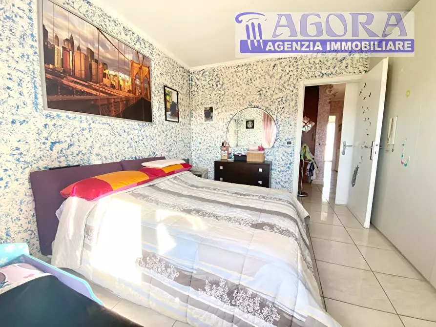 Immagine 12 di Appartamento in vendita  a Latina