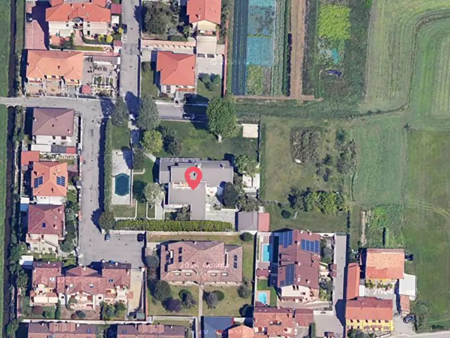 Immagine 6 di Villa in vendita  a Corbetta