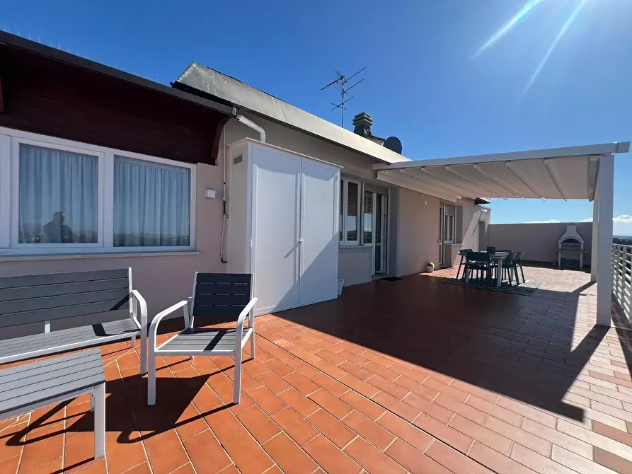 Immagine 15 di Mansarda in vendita  a Empoli