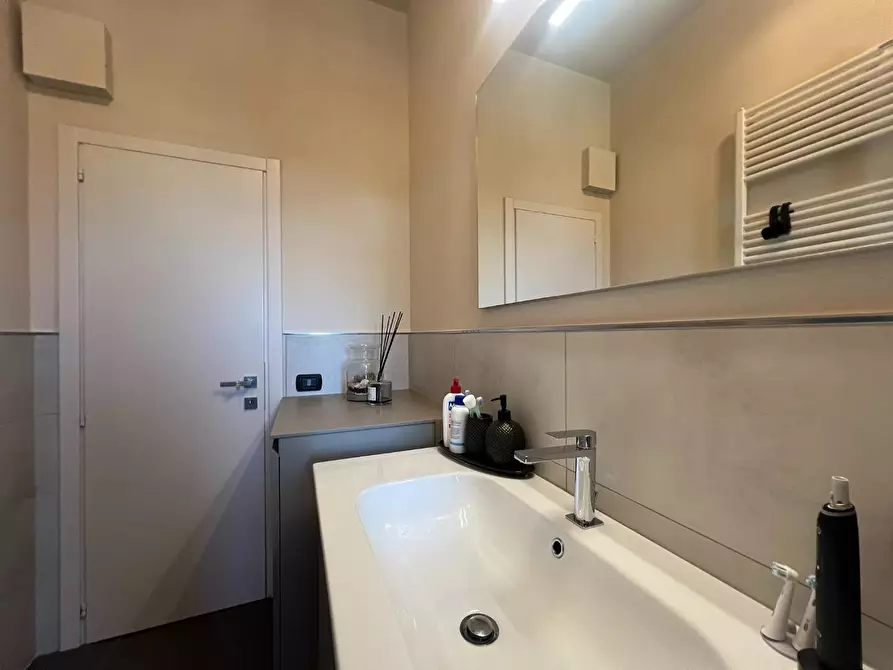 Immagine 40 di Mansarda in vendita  a Empoli