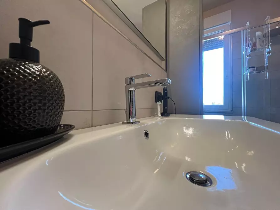 Immagine 42 di Mansarda in vendita  a Empoli