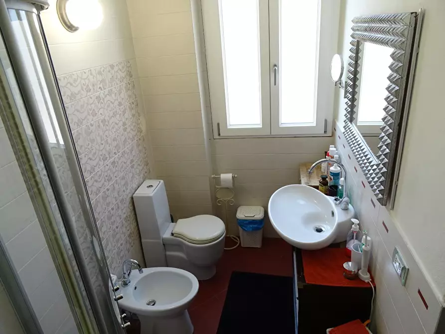 Immagine 21 di Terratetto in vendita  a Prato