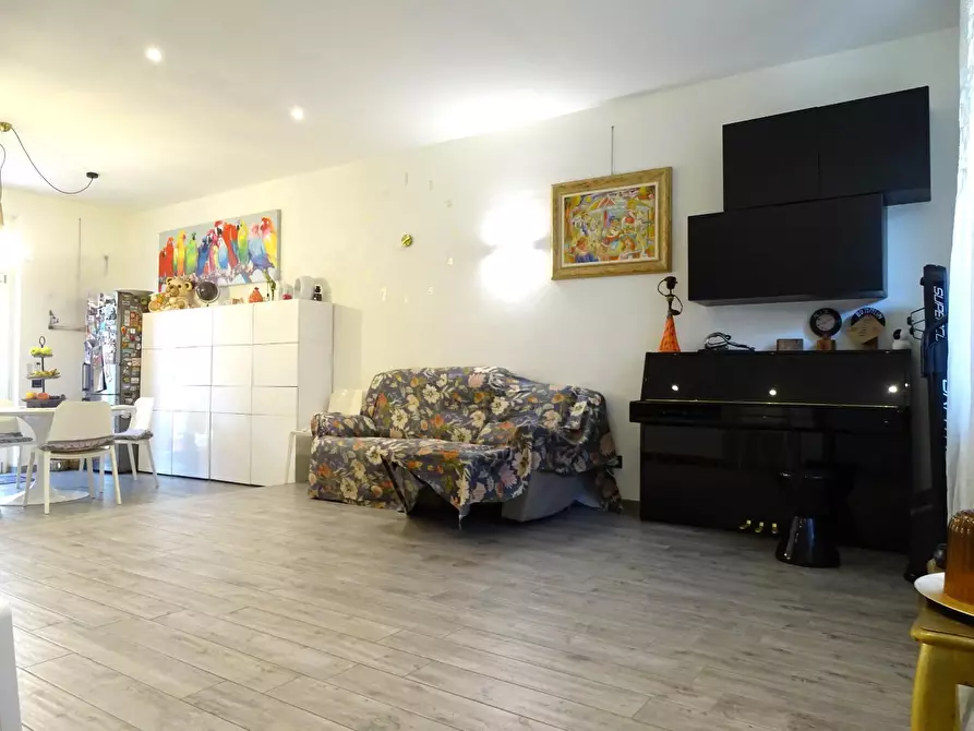 Immagine 2 di Terratetto in vendita  a Prato