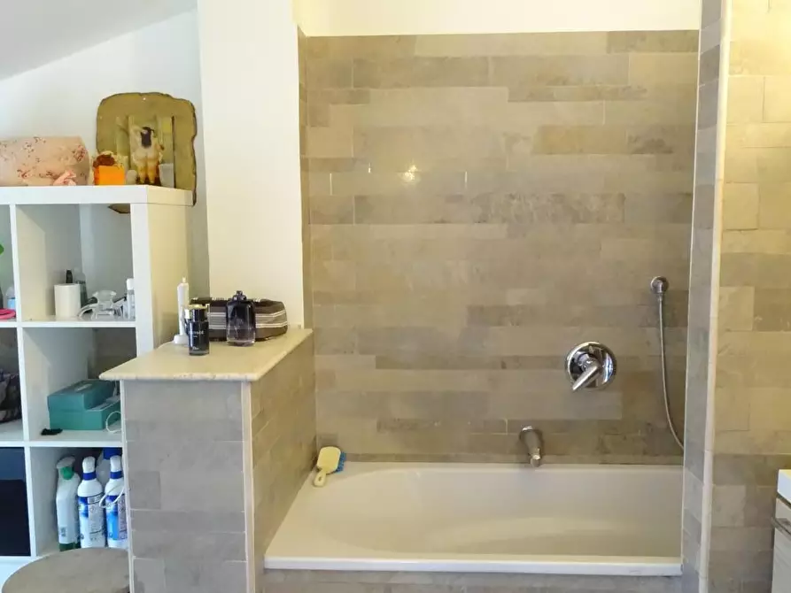 Immagine 33 di Terratetto in vendita  a Prato