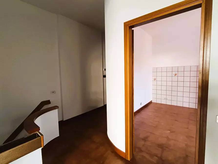 Immagine 18 di Appartamento in vendita  a Empoli