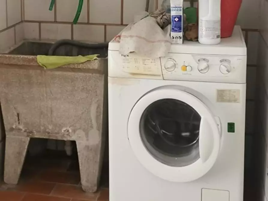 Immagine 25 di Appartamento in vendita  a Empoli