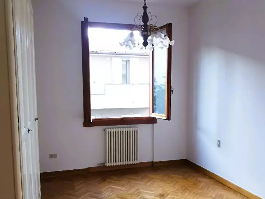 Immagine 13 di Appartamento in vendita  a Empoli