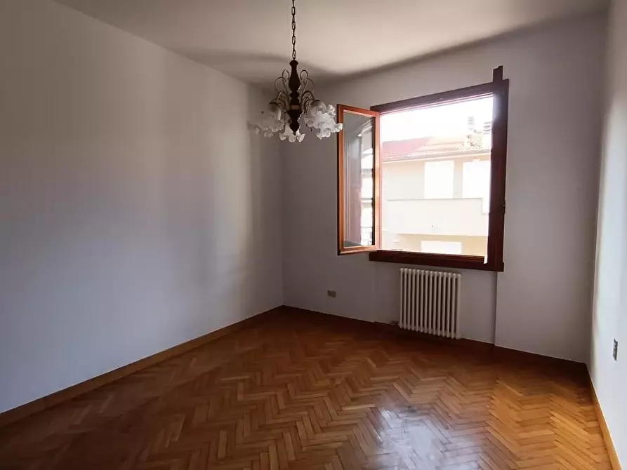 Immagine 32 di Appartamento in vendita  a Empoli