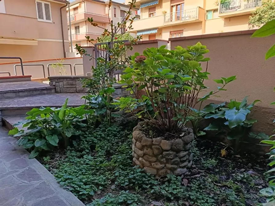 Immagine 33 di Appartamento in vendita  a Empoli