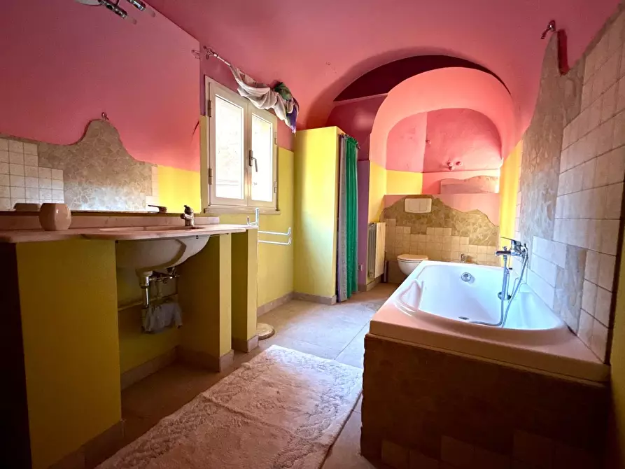 Immagine 27 di Appartamento in vendita  a Volterra