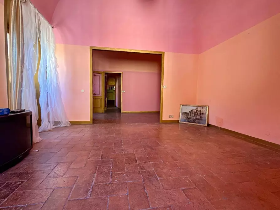 Immagine 9 di Appartamento in vendita  a Volterra