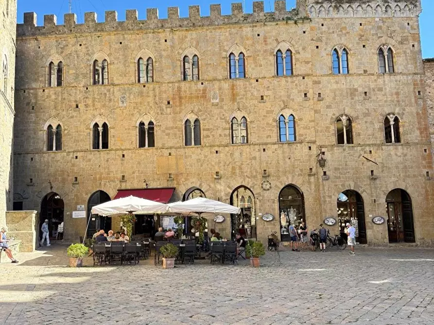Immagine 2 di Appartamento in vendita  a Volterra